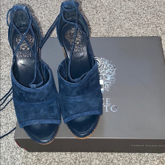 Vince Camuto Maleena lace up wedge heels - Picture 2 of 5